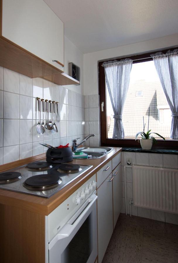 Ferienwohnungen-Neue-Tiefe-Wohnung-Kleiderbuegel Neue Tiefe Fehmarn Exterior photo